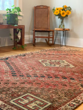 Load image into Gallery viewer, Persian Semi Antique Qashqai Rug