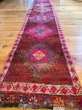 Load image into Gallery viewer, Turkish Herki Runner
