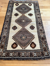 Load image into Gallery viewer, Persian Neutral Rug
